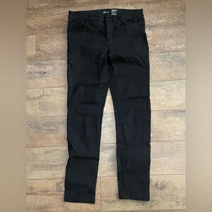 926 Women’s Stretch 5 Pocket Design Black Skinny Jeans Size 16